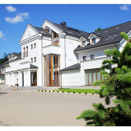 Hotel Cztery Pory Roku Бєльск-Подляскі Екстер'єр фото