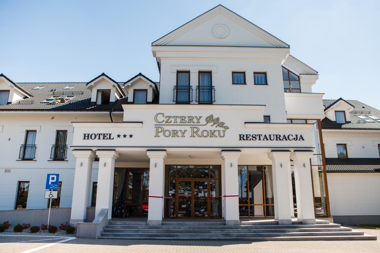 Hotel Cztery Pory Roku Бєльск-Подляскі Екстер'єр фото