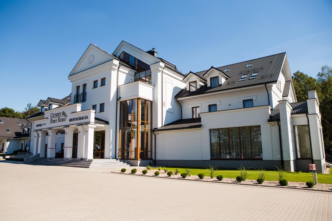 Hotel Cztery Pory Roku Бєльск-Подляскі Екстер'єр фото